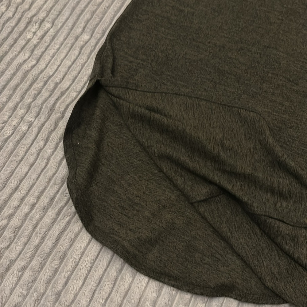 Long Tee - Picture 6 of 6